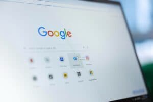 Google desiste de proibir cookies de terceiros Google desiste de proibir cookies de terceiros